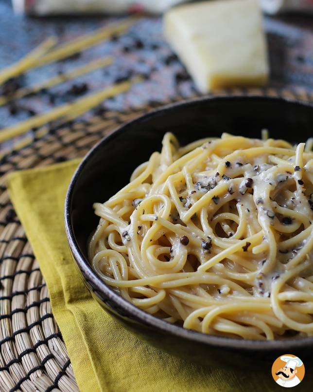 2. Spaghetti med ost og peber