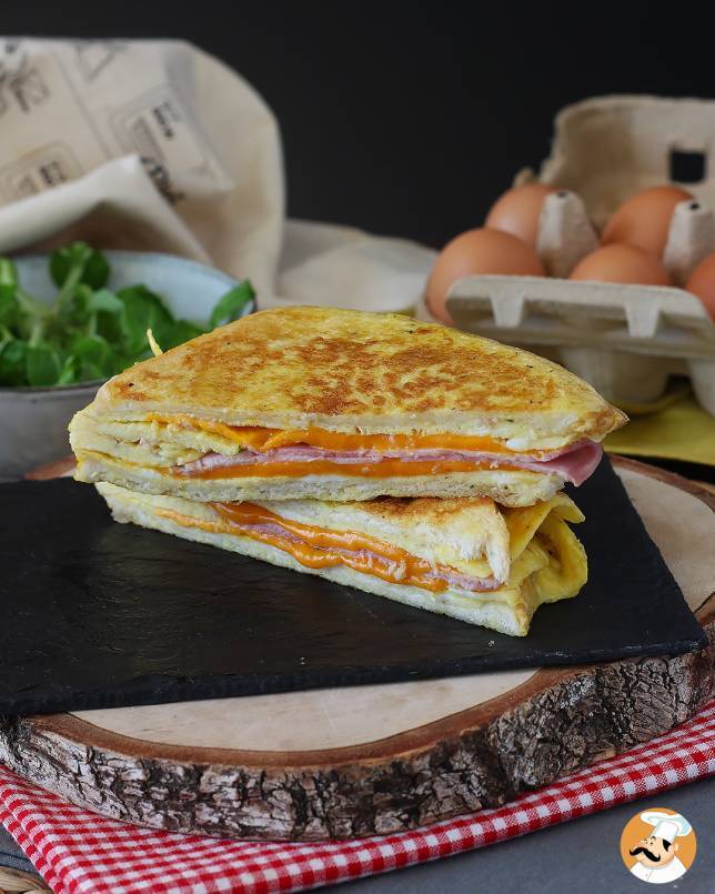 7. Omelet-sandwich