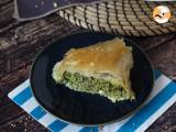 Opskrift Spanakopita, den supernemme græske tærte med spinat og fetaost