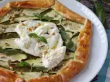 Opskrift Tærte med pesto og courgetter: en nem opskrift, der dufter af sommer!