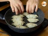 Gyozas med kylling, gulerødder og svampe - Forberedelse trin 10