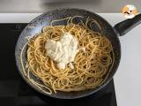 Spaghetti cacio e pepe: 3 ingredienser, en eksplosion af smag! - Forberedelse trin 8