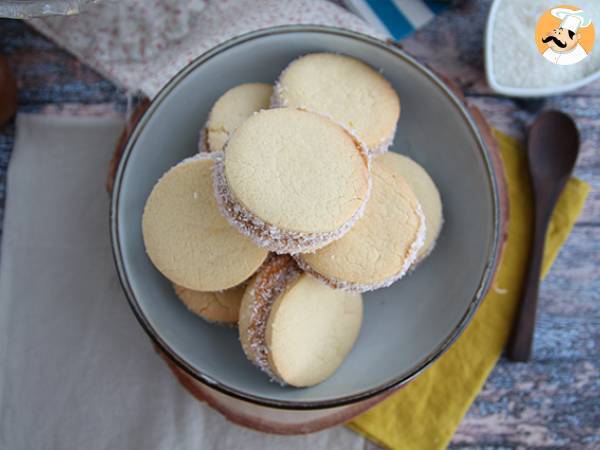 Alfajores - argentinsk shortbread med mælkesyltetøj og kokosnød - foto 4