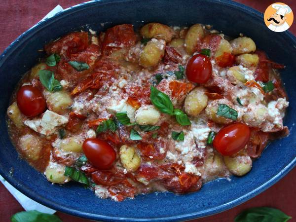 Bagte feta-gnocchi med Airfryer, en superhurtig ret med cherrytomater og feta! - foto 3