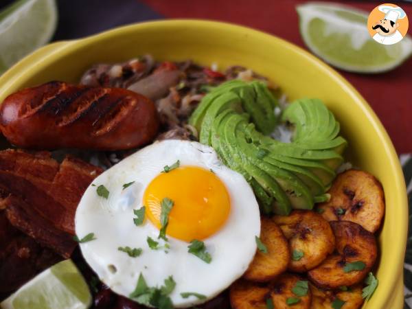 Bandeja Paisa, den colombianske ret fuld af smag og tradition - foto 2