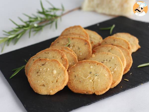 Biscuit med parmesan og urter - foto 4