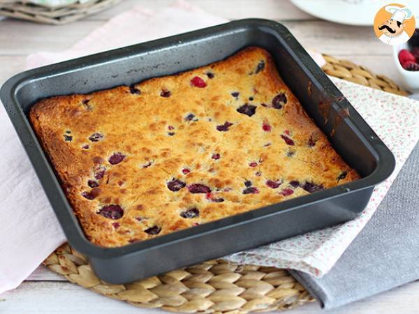 Brownie med hvid chokolade og rød frugt (Blondie) - foto 3