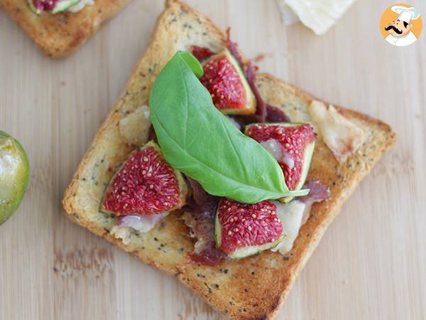 Bruschetta med figner, parmesan og parmaskinke - foto 3