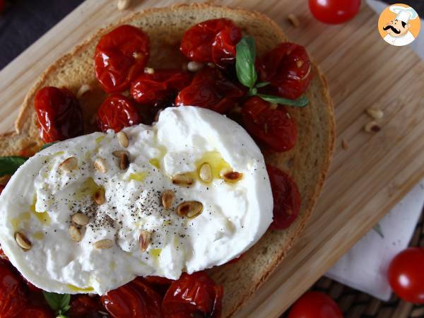 Bruschetta med ristede tomater og burrata - foto 2