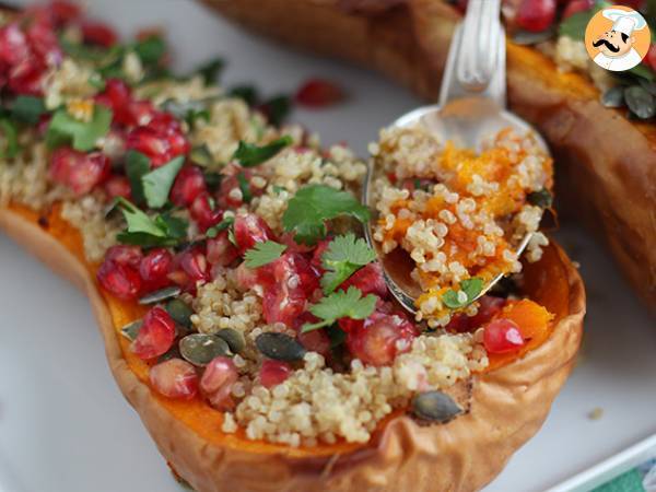 Butternut fyldt med quinoa og granatæble - foto 4