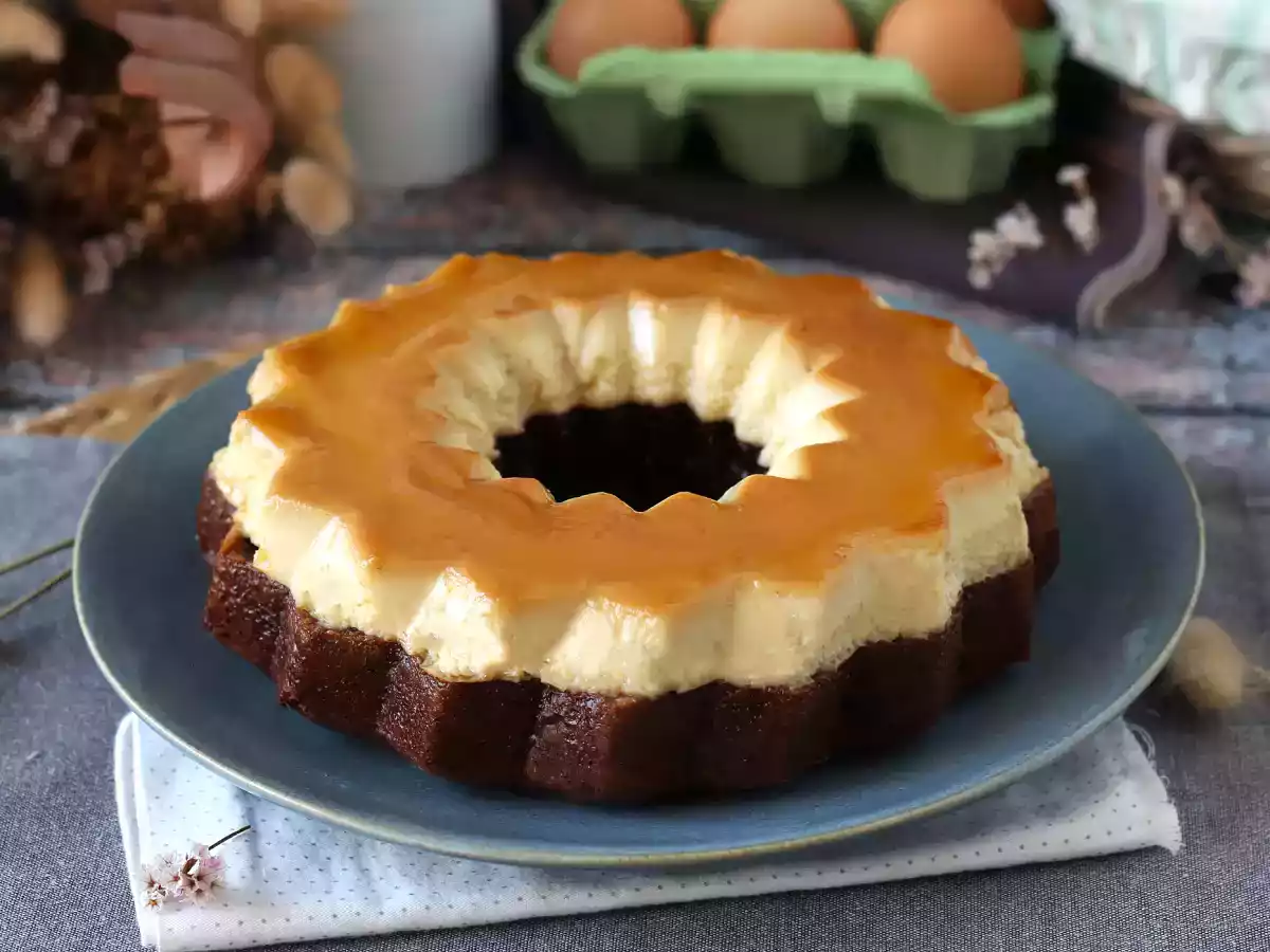 Choco flan, den perfekte kombination af en saftig chokoladekage og en vaniljekaramelflan - foto 2