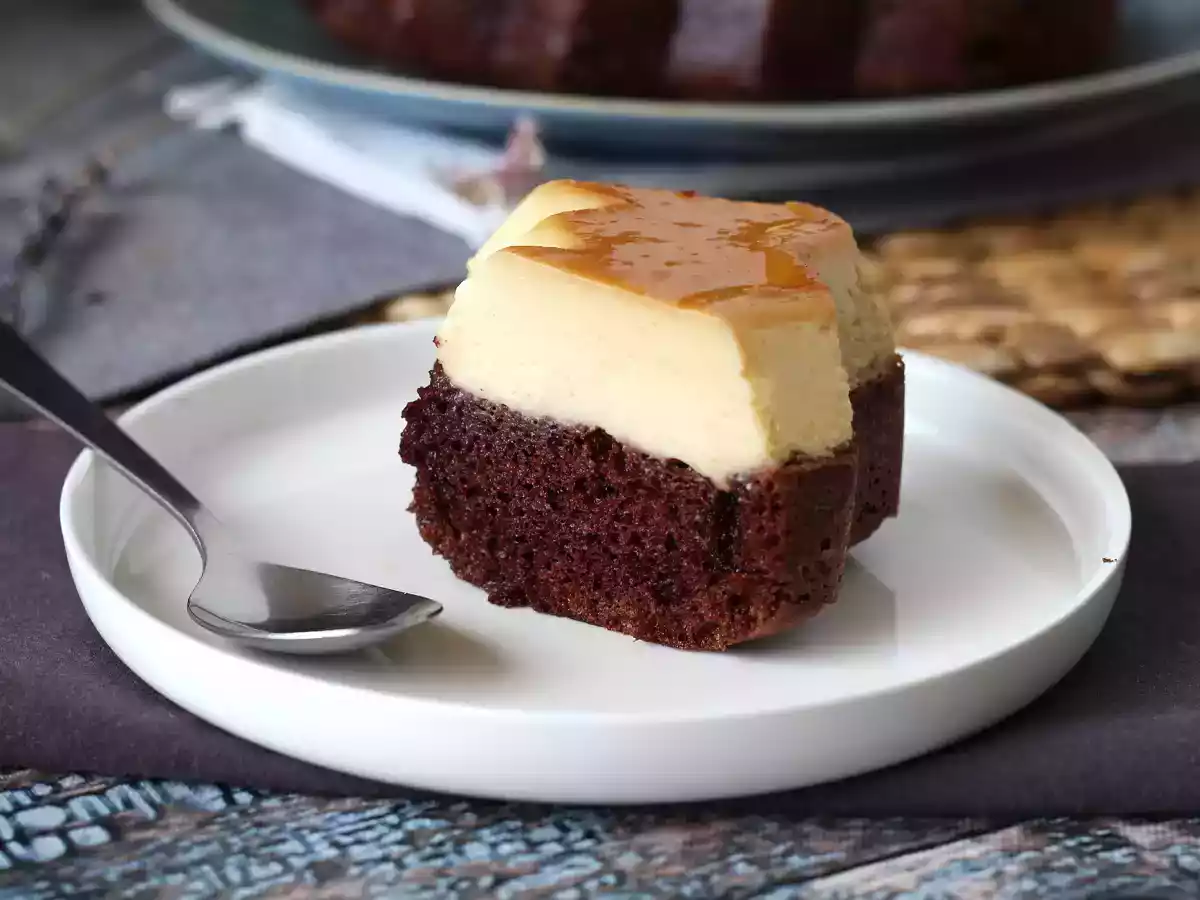 Choco flan, den perfekte kombination af en saftig chokoladekage og en vaniljekaramelflan - foto 8