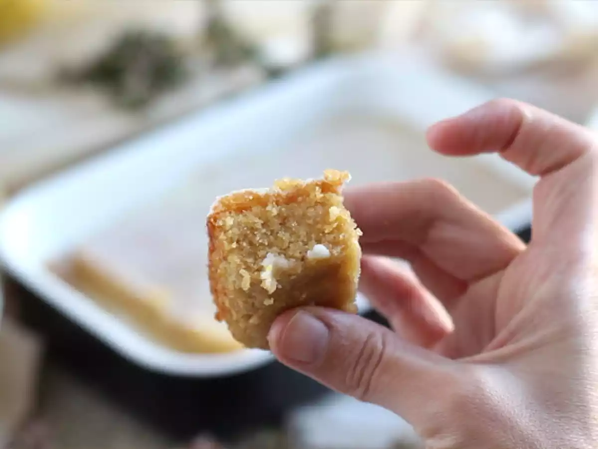 Citron- og havregrynsbrownie med citronglasur - foto 3