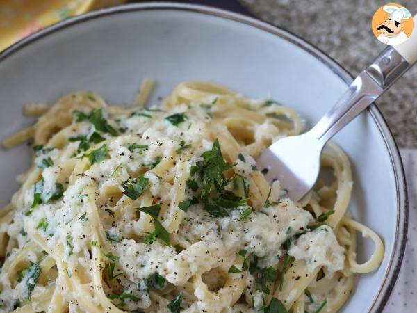 Cremet løgpasta: en velsmagende og superbillig forret! - foto 4