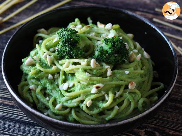 Cremet pasta med broccoli og mandler: en lettilberedt og velsmagende ret - foto 2