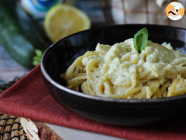 Cremet pasta med courgetter og græsk yoghurt - foto 3