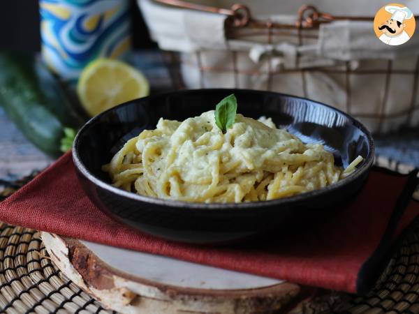 Cremet pasta med courgetter og græsk yoghurt - foto 4