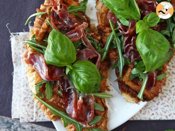 Croffle, den vaffelformede croissant med figensyltetøj, gedeost og iberisk skinke - foto 2