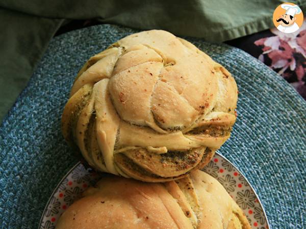 Flettede brødruller med grøn pesto - foto 3