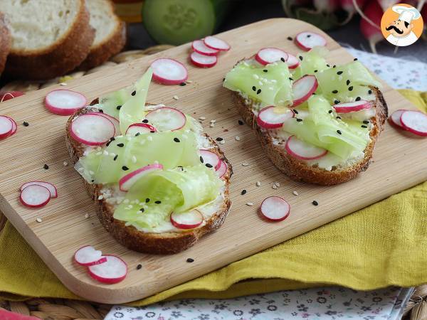 Flødeostsandwiches med agurk og radiser - foto 3