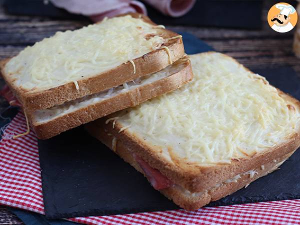 Gourmet-croque-monsieur med bechamelsauce - foto 2