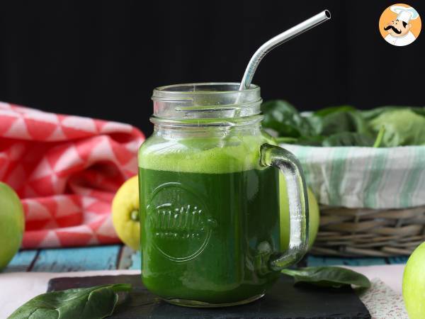 Grøn detox-juice uden ekstraktionsmaskine, så du får flest mulige vitaminer!