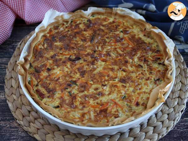 Grøntsags- og baconquiche, som alle elsker!