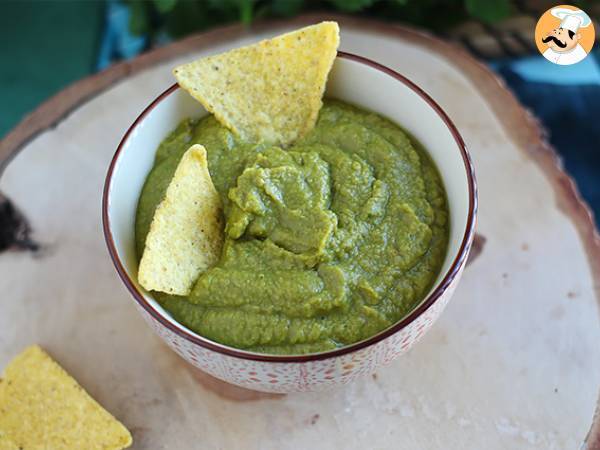 Guacamole med ærter og lime