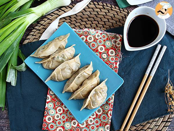 Gyozas med kylling, gulerødder og svampe - foto 6