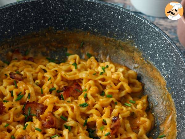 Hvordan laver man Buldak-nudler med carbonara-smag? Den bedste opskrift! - foto 7