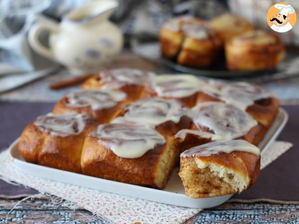 Kanelsnegle, kanelbrioche med vaniljeglasur - foto 6