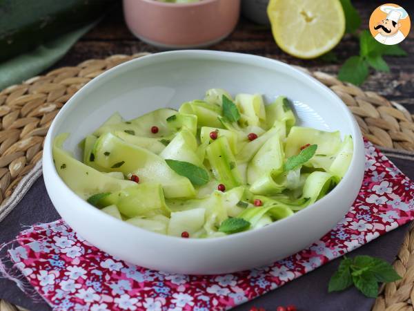 Marinerede courgetter, den perfekte grøntsagscarpaccio til sommeren!