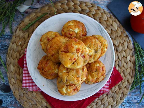 Muffins med tun, tomat og feta - foto 2