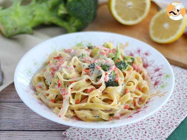 One pot pasta - Tagliatelle med laks og broccoli