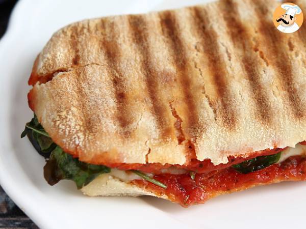 Panini med chorizo og emmentaler - foto 4