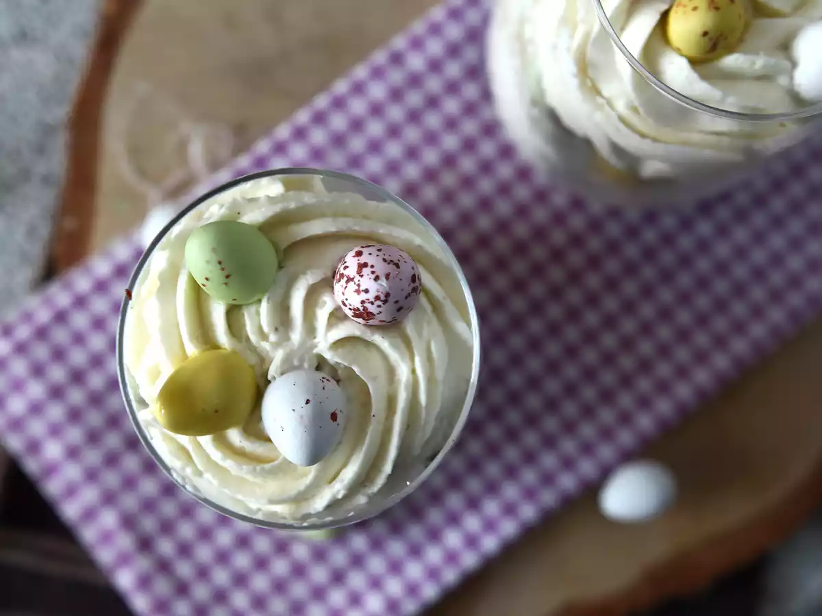 Påskebrownie og verrines med flødeskum - foto 3