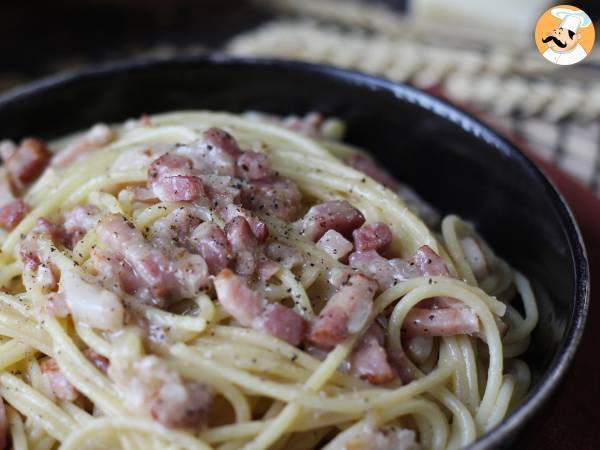 Pasta med bacon: nem, billig og cremet - foto 2