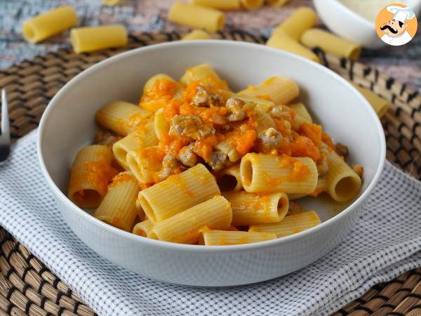 Pasta med græskar og pølse - foto 5