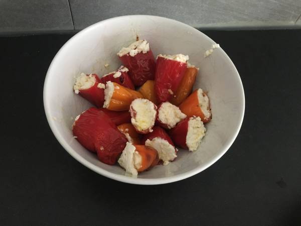 Peberfrugter fyldt med ricotta