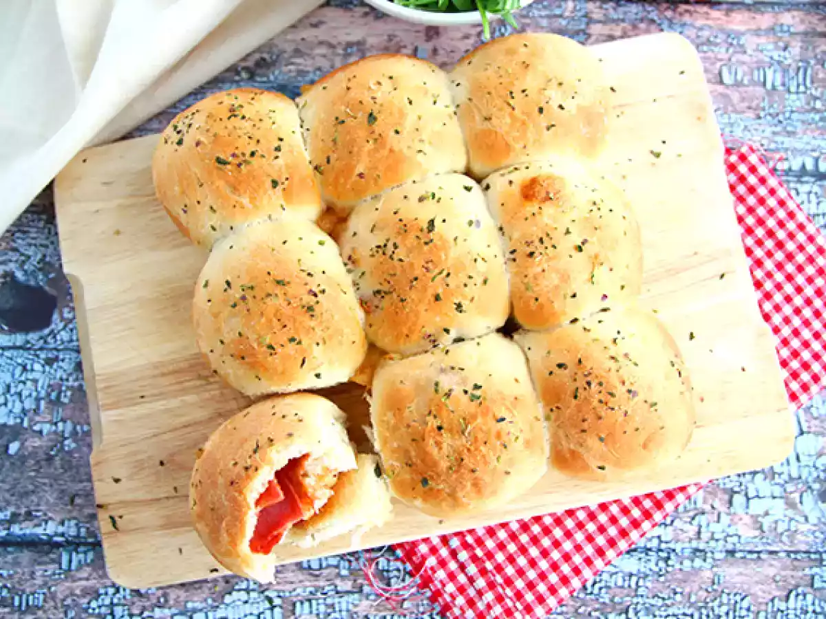 Pizzaboller med skinke- og ostefyld - foto 2