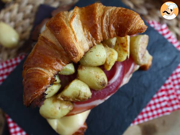 Raclette-croissant-sandwich til en lækker brunch! - foto 4