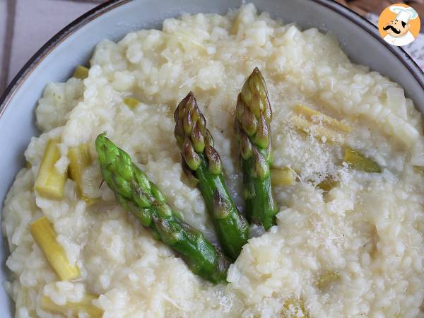 Risotto med grønne asparges og parmesan - foto 2