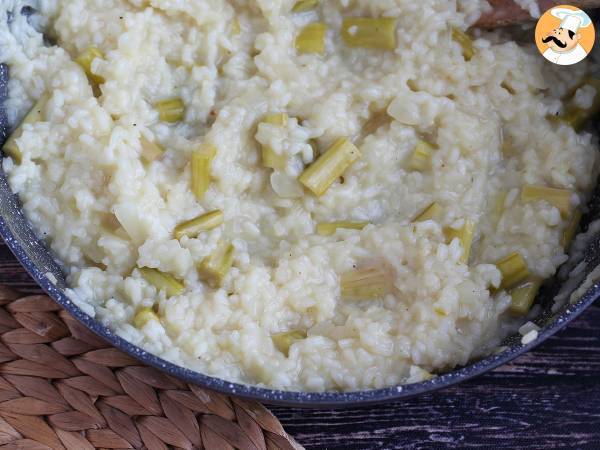 Risotto med grønne asparges og parmesan - foto 4