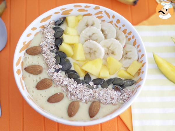 Smoothie bowl med mango og banan - foto 2