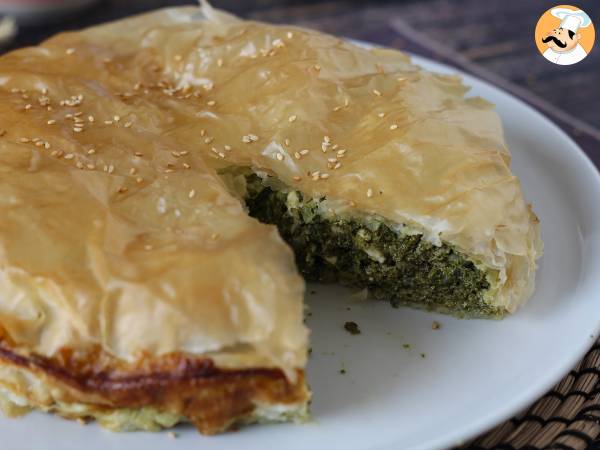 Spanakopita, den supernemme græske tærte med spinat og fetaost - foto 2