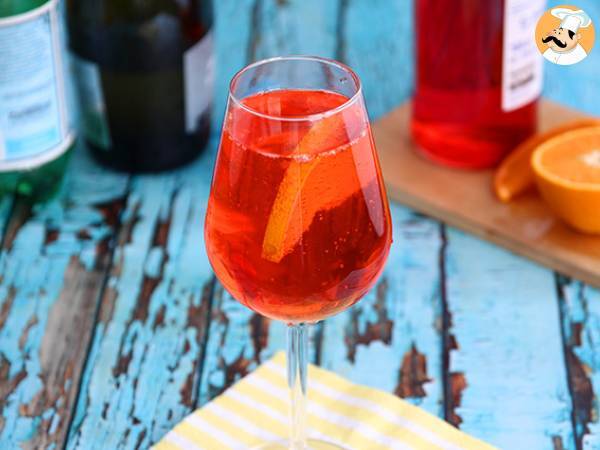 Spritz, den berømte italienske cocktail med Aperol