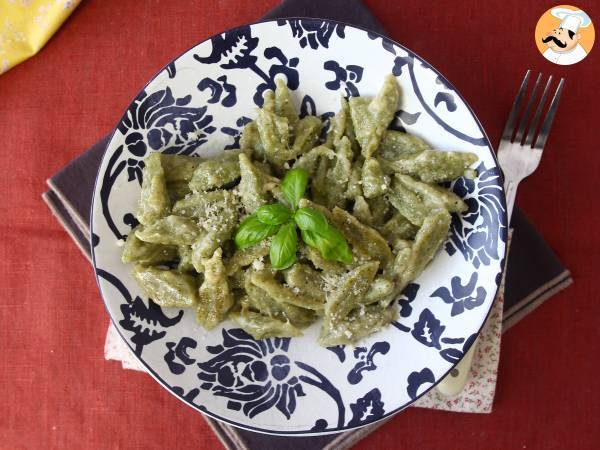 Supernem broccolipasta, der får børn til at blive glade for grøntsager - foto 3