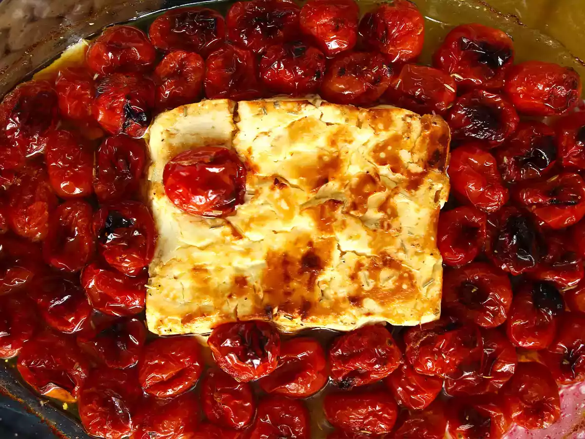 Tagliatelle feta cherrytomater - bagt feta-pasta - foto 3