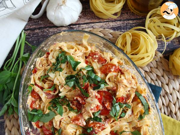 Tagliatelle feta cherrytomater - bagt feta-pasta - foto 7