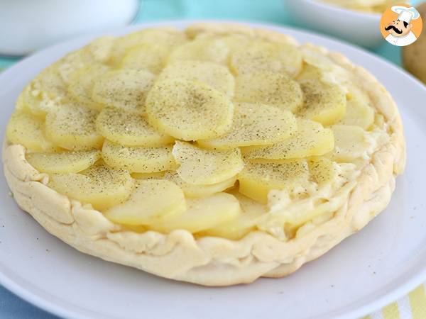 Tarte Tatin med kartoffel og cantal